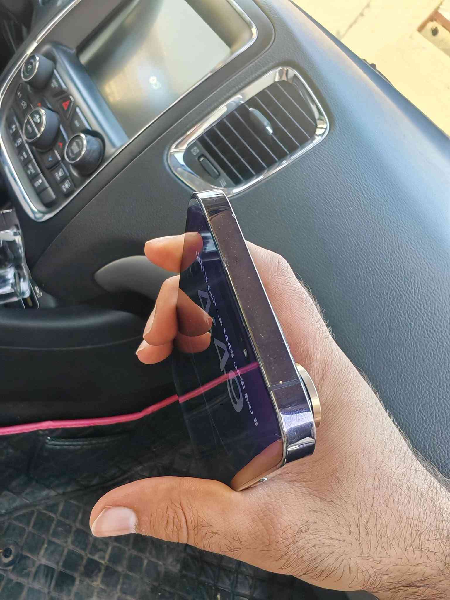 السلام عليكم 
ايفون14برو ماكس 
ذاكره256
بطاريه80
الجهاز وتر شرق اوسط 
ممفتوح ولا مبدل بي شي 
فقط بي هذا الفطر بضهر والباقي كله مكفول
للبيع او مراوس 
سعره 760
مكاني ديالى الخالص
***********
***********
