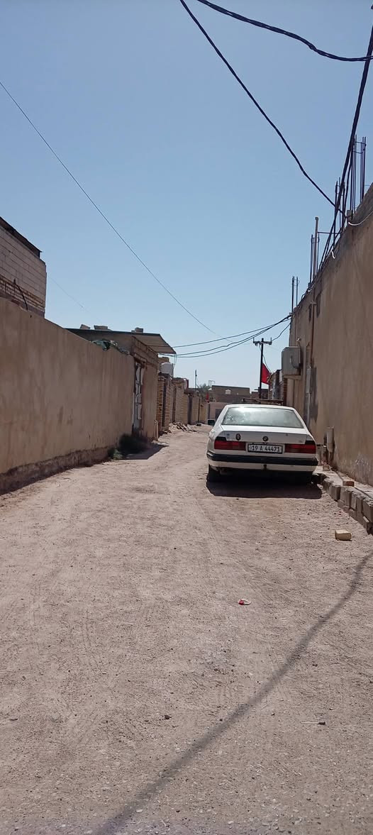 قطعة قريبه عل الشارع والناحية 200متر اله مستقبل كلش حلووو ب ١٧ ونا بالخدمة ***********
