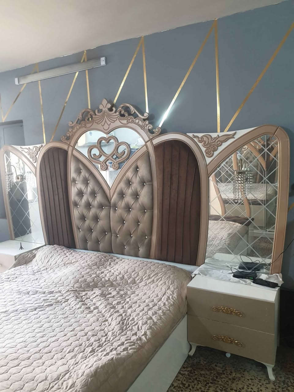 بيع غرفه نوم تركيه السعر 550 الف 
رقم الهاتف *********** بغداد, العراق
