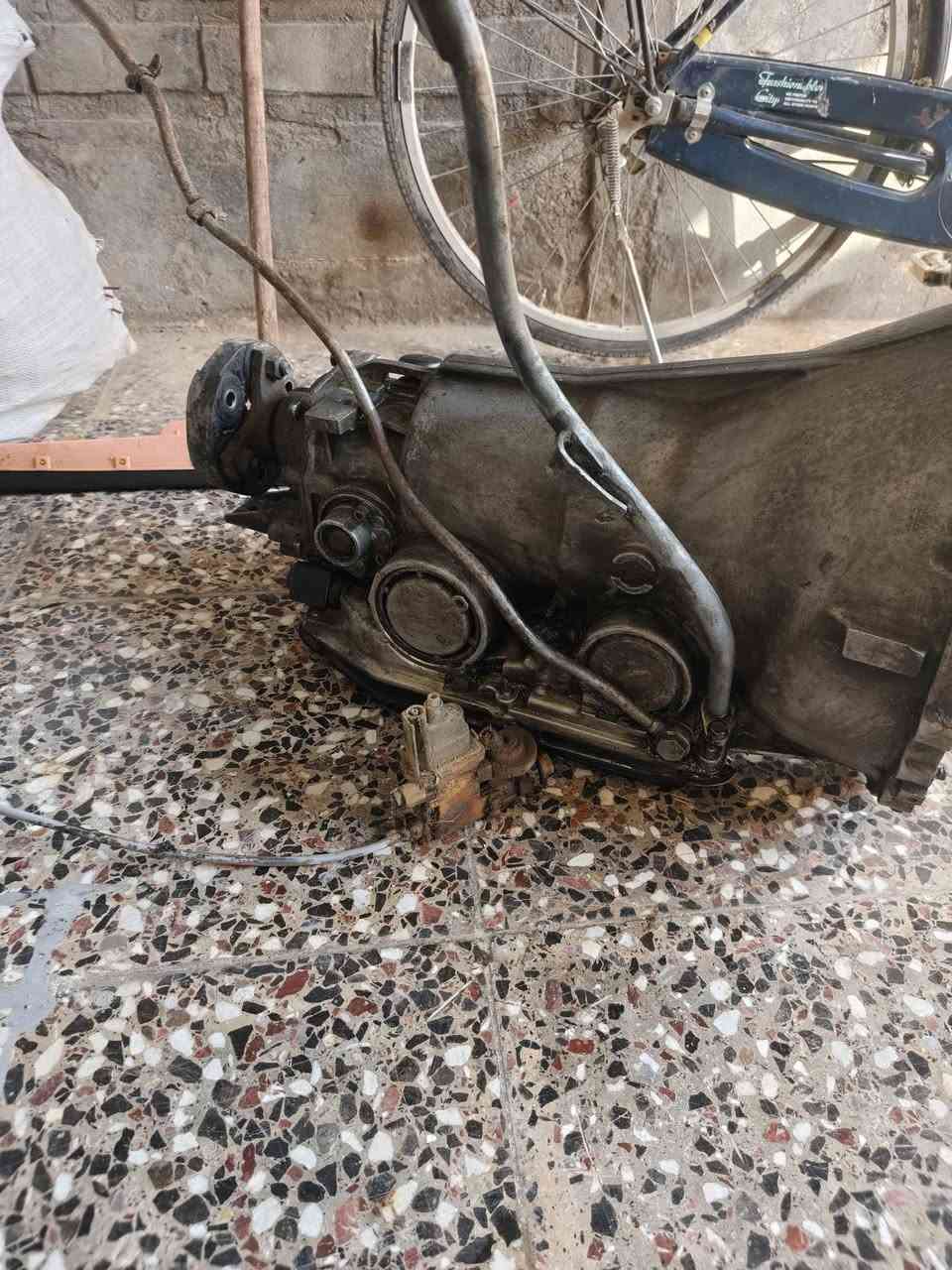 للبيع كير مارسدس شبح العنوان واسط العزيزيه ***********
@

