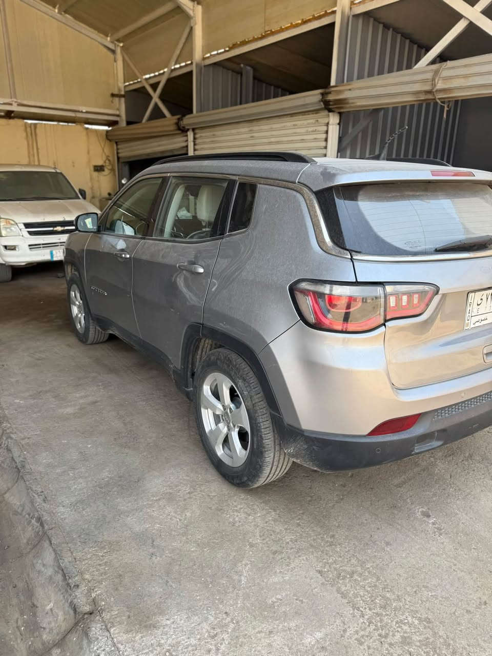 جيب كومبارس مويدل 18 فول مواصفات بدون ايرباك السعر 105 وبيه مجال ***********
