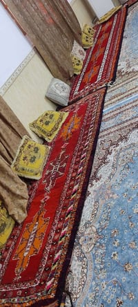 سجادة • مكلفة • نشر