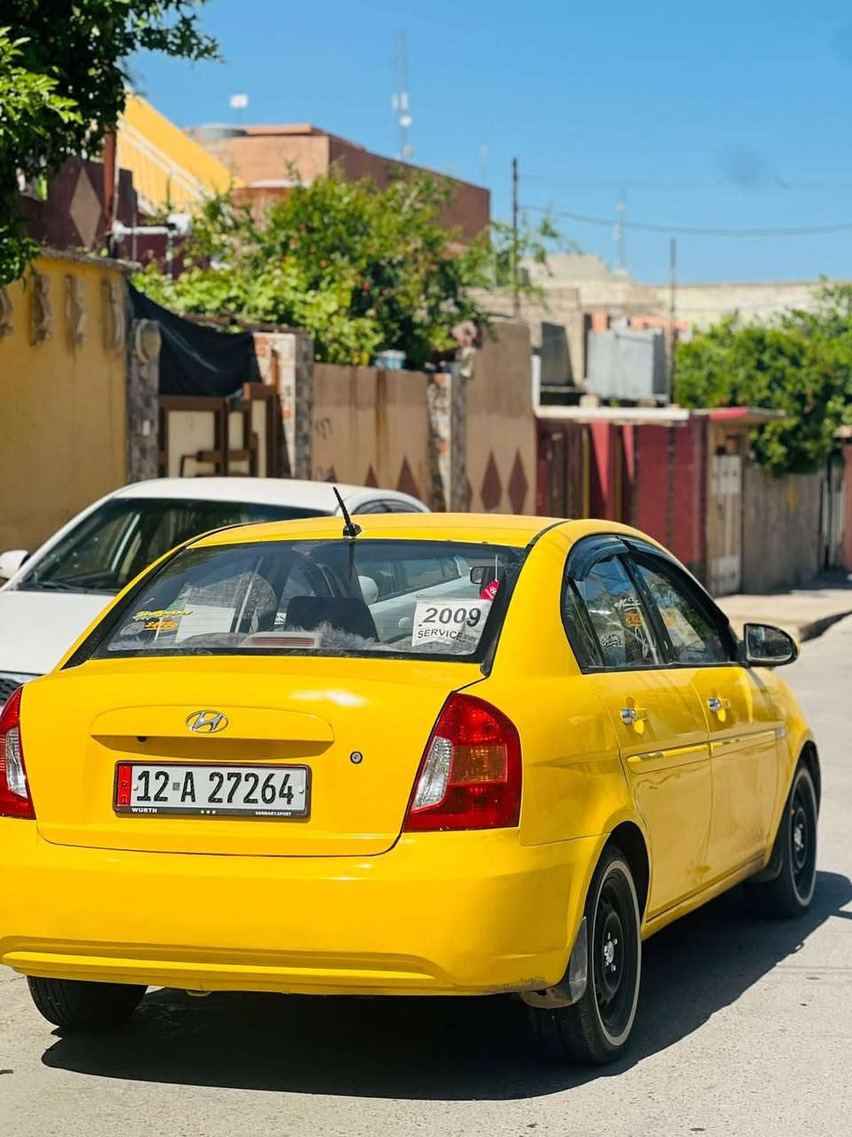 السلام عليكم

اكسنت دبدوب
2009امريكي

سعر95

شرط التحويل 
للاسفسار ***********
