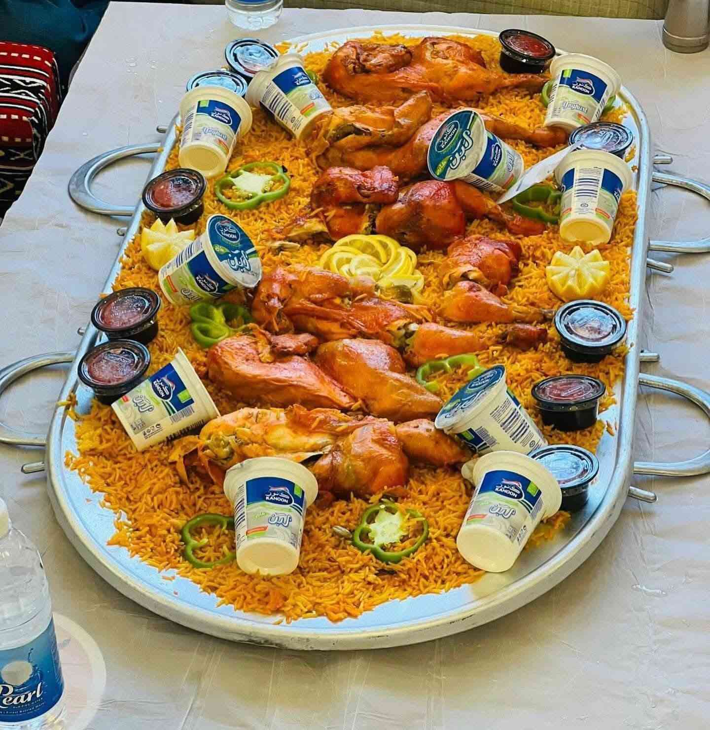 مـلوك المنـدي اليمنـي👑
صواني ومناسـف تبيّض الوجـه في العزايـم👌🏻
اجود انواع الدجاج واللحوم العراقية  100%
مطبوخـة ع اصولـها بالتتبيلة وبنفس الطعم ❤️‍🔥
لكل مناسباتكم  🪄

مطعم ربيع الشام للمندي اليمني  ... اصـل المندي اليمني ، عالـم الاطبـاق اليمنيـة ✨

📌متواجدين من الساعه 6صباحاً  الى 11 ليلاً 
يتواجد لدينا ثلاث وجبات تبدأ من الافطار 
والكباب العراقي الاصيل نتشرف في زيارتكم. 
توجد خدمة توصيل مجاني داخل المدينة.
 
*********** 🚀☎️
📍ذي قار ~ قضاء الفجر ~ مجاور صيدلية علي هاشم
