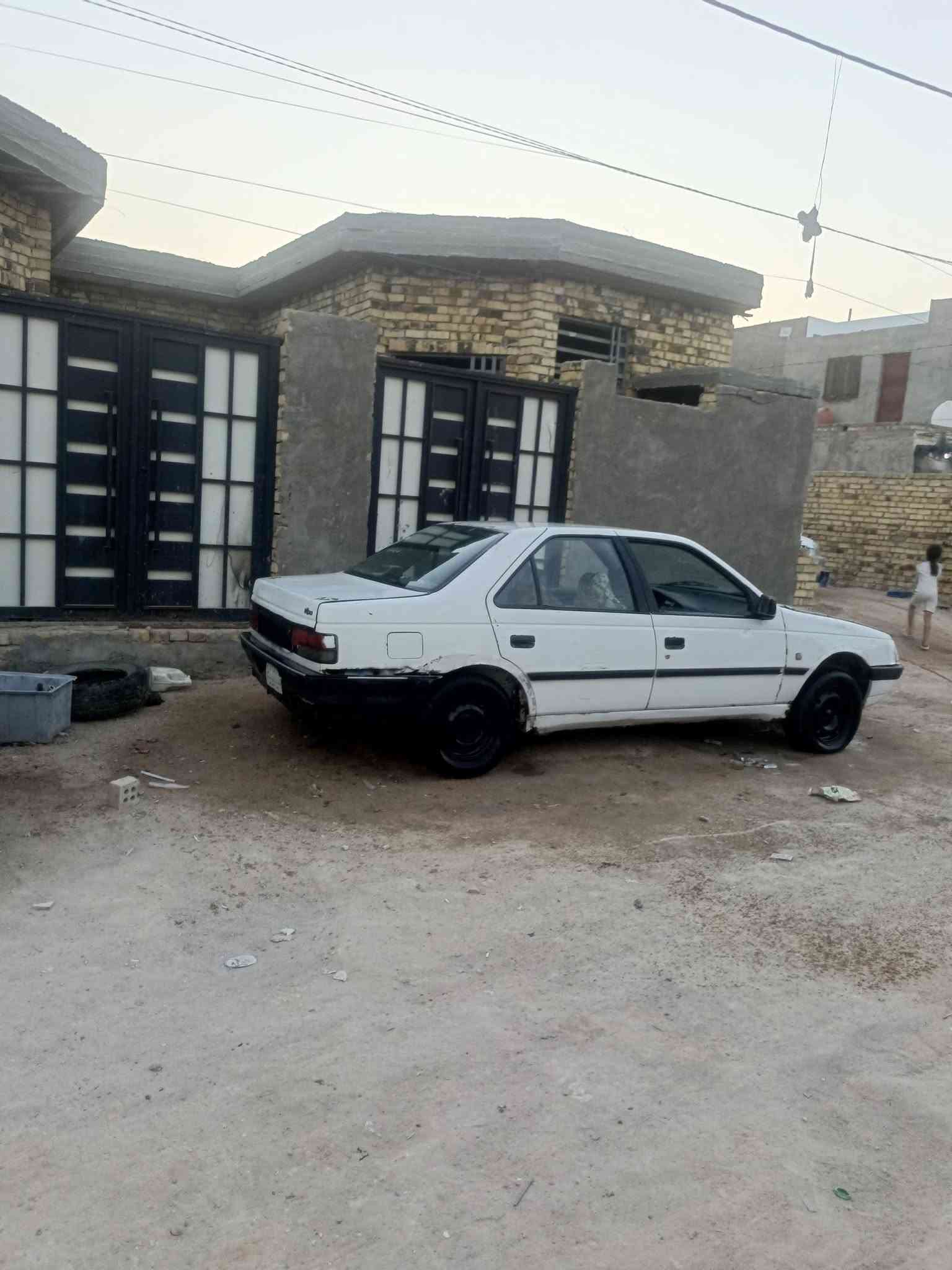 يالله سلام عليكم شباب بيع مستعجل بيجو روا موديل 2009 مكينه وكير انضاف حداديه نضيفه تخم تاير نضيف كهربائيات شغاله سياره حلوه ومرتبه ترايك وين ميعجبك شواصي جدد رقم نجف الماني تحويل مباشر اسعر 10 وبيه مجال بصيط مكاني نجف شارع المطار ***********
