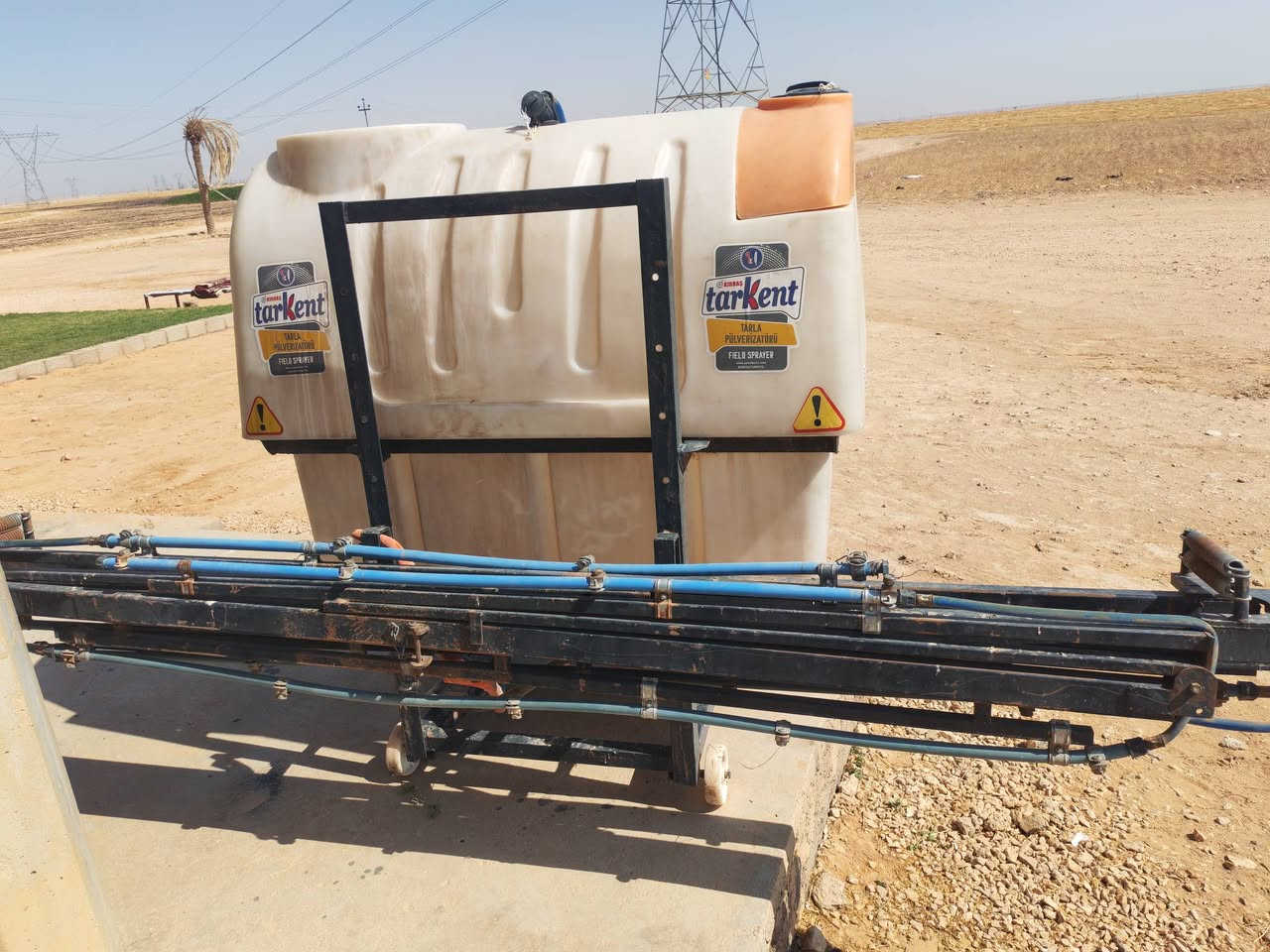 السلام عليكم
ناثر حجم 400
هولدر حجم 600 للبيع مستخدم بسيط
مكان مشاريع البطيخه
الاتصال عل رقم ***********
