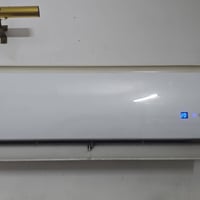 سبلت ١ طن • موديل CRF-H09WNT1 • مستعمل نظيف