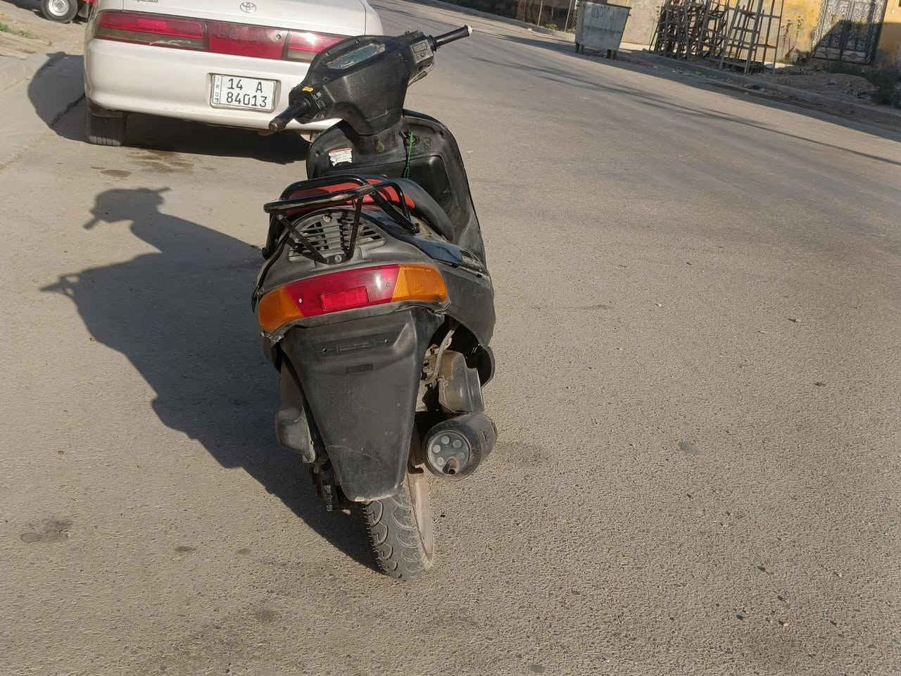 (مكلف بنشر)اسلام عليكم دراجه بطه ساسوكي للبيع دراجه نضيفه نكره سلف كهربايات شغاله تايرات زوج جدد دراجه نضيفه دبلات أماميه وخلفيه جدد سعر الدراجه 300 مكاني قضاء القرنه متواجد واتساب وخط ***********
