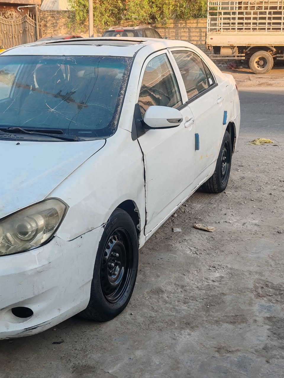 أدوات
BYD G3 موديل 2013
السيارة غرفتها نضيفة وجديدة
محرك وكير بيكاتچو
السعر 15$
#بغداد #الحبيبية
***********

