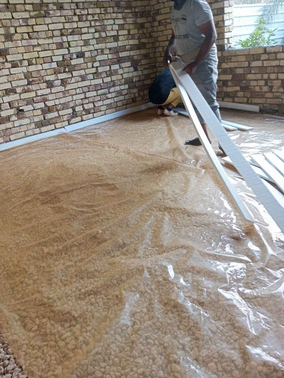 سلام عليكم اخوان المهندسين والنجاجير والمقاولين شغل درجه اولى تطليع تراب تضخيل سبيس وحدل باسعار مناسبه مراسله وانتصاب على نفس الرقم العمل كل المحافظات ***********
