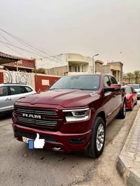 هيمي ايتورك • شاشة تسلا • بانورما
