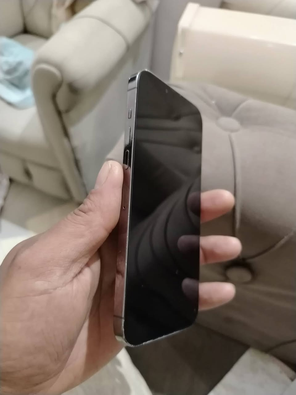 ايفون 13 برو ماكس خطين 
ذ٢٥٦ 
ب٨٠ 
شرق اوسط 
ضهره مفطر فقط والباقي مكفول 
السعر ٥٠٠ الف 
*********** إتصال او واتساب
