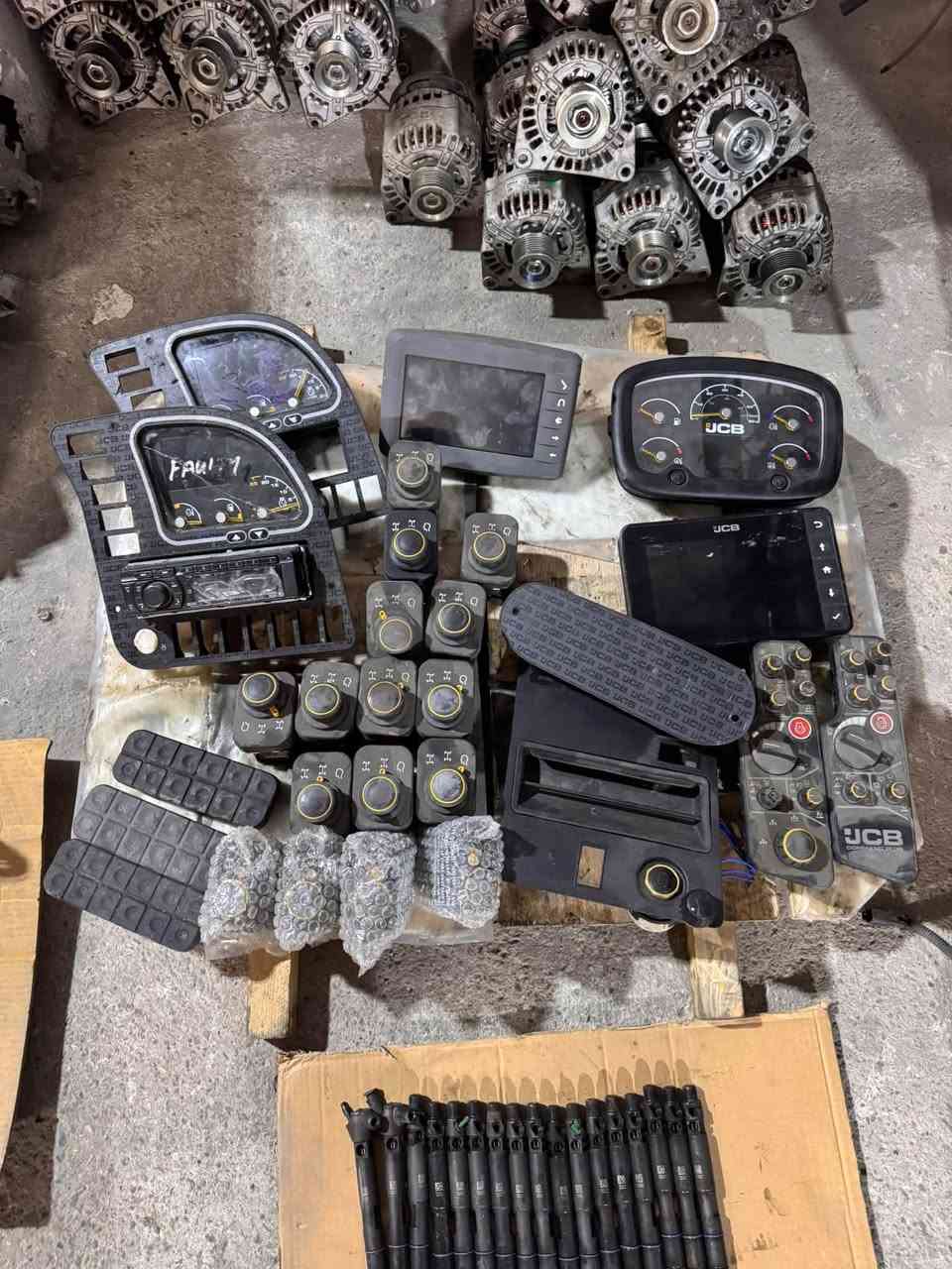 شاشات جيسيبي اصلي بريطاني عنوان زاخو ***********/***********
