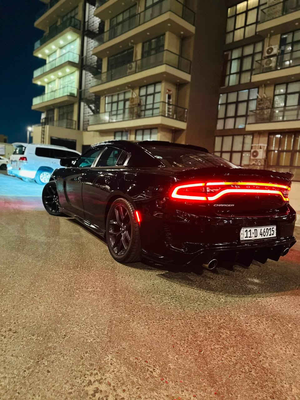 سلام عليكم
جارجر موديل 2015 sxt
حادثها جاملغ وربع الباب موضح 
صور الحادث وتتفاصيل الحادث 
صار بيها صبغ  بابتين داخل العراق
شاشة صغيرة كشن كهرباء
صدر جديد تايرات جدد 
تشغيل عن بعد 
مرفق صور الحادث
مكان السيارة بغداد
اتصال ***********
السعر 149
