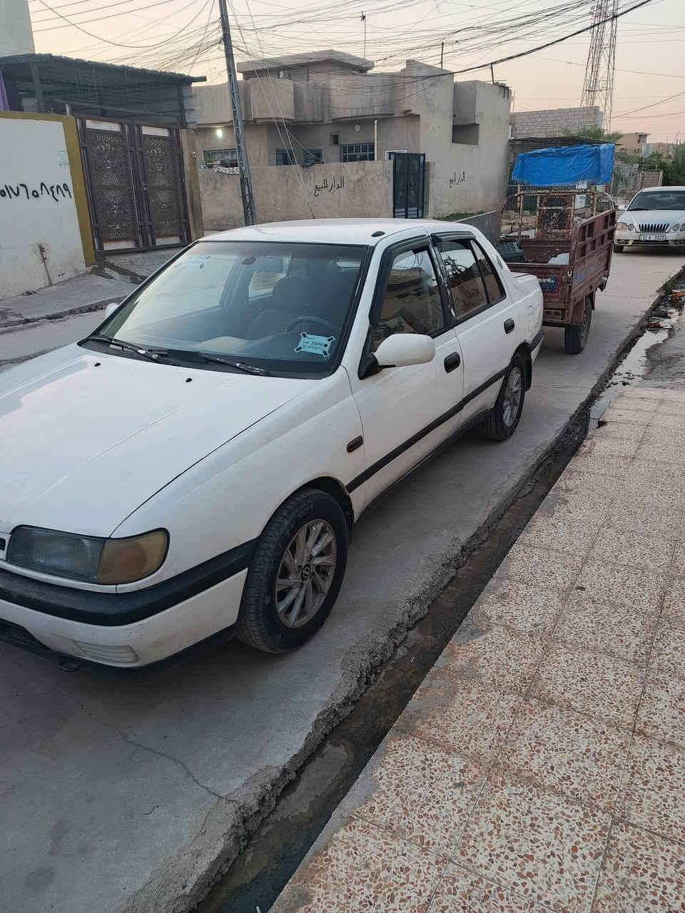 نيسان صني موديل 1991 كير ومحرك مال كصه كير توماتيك جامات كهرب رقم نينوى الماني شرط التحويل كابون ورقي بيها بس متوقف صبغ ثلاث قطع انطيك عام تبريد جان شغال يمكن بيها ليك سنويه 28 السعر 42 وبيها مجال عنوان حي الزهراء قرب دكاكين السبعه غير متواجد على فيسبوك أتصل وتدلل  *********** ،))))(((***********
