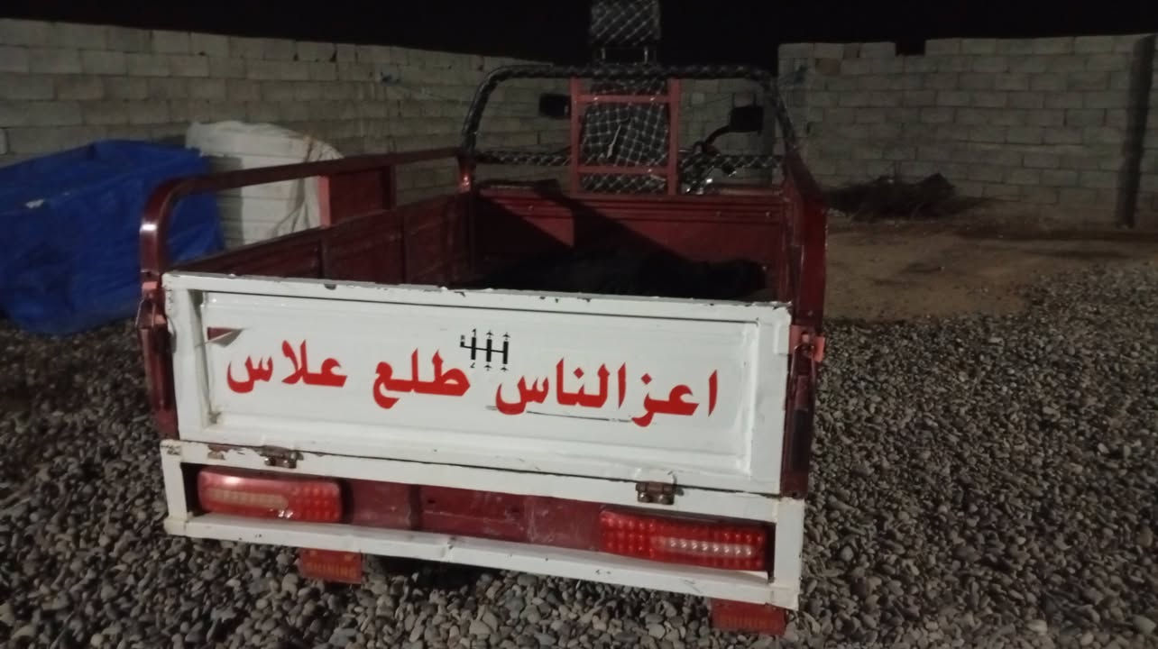 السلام عليكم ستوته للبيع موديل  19 محرك 21 ما مفتوح ستوته نظيفه كهربائيات كله شغاله مكان جلولاء شيخ بابا السعر مليون ٤٠٠),بها مجال شيء قليل)(***********)
