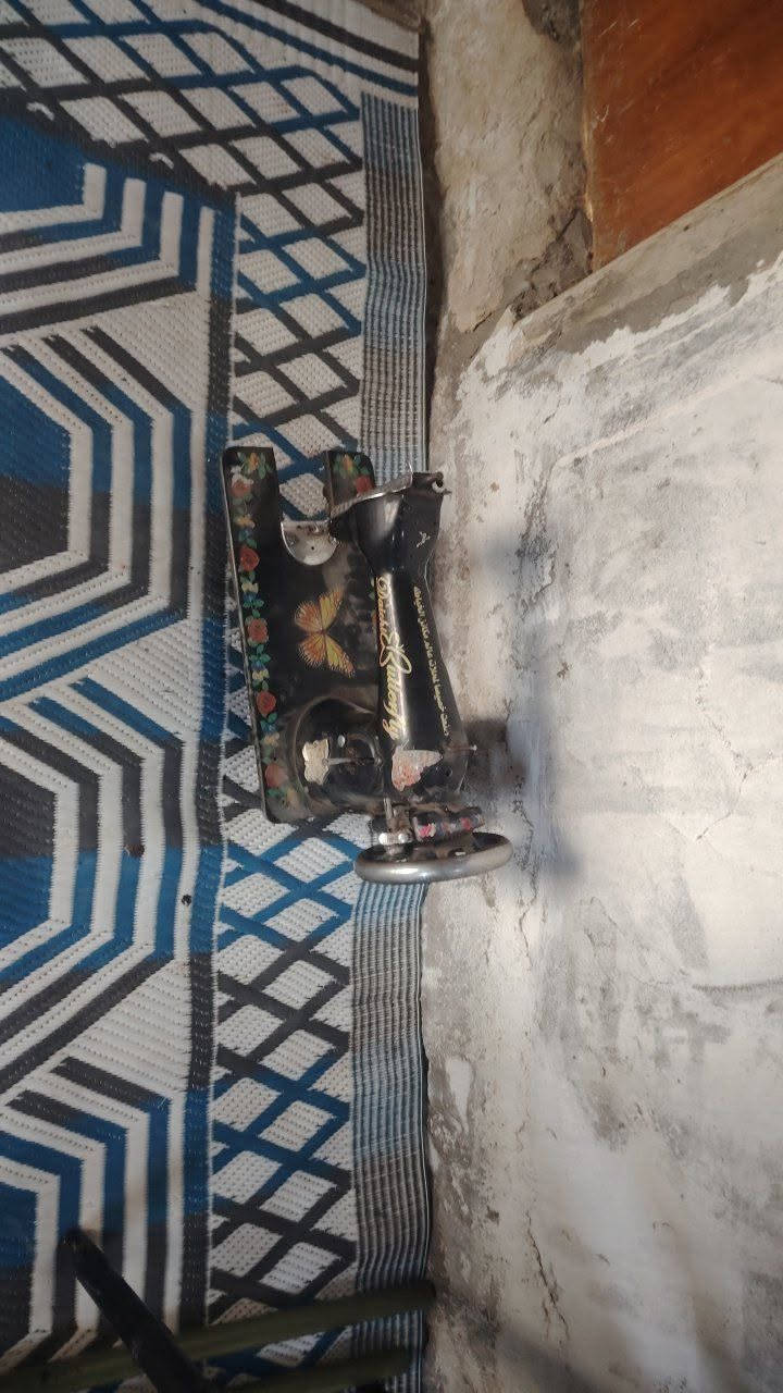 ميز مكينه للبيع 25حله ايو خستاوي ***********
