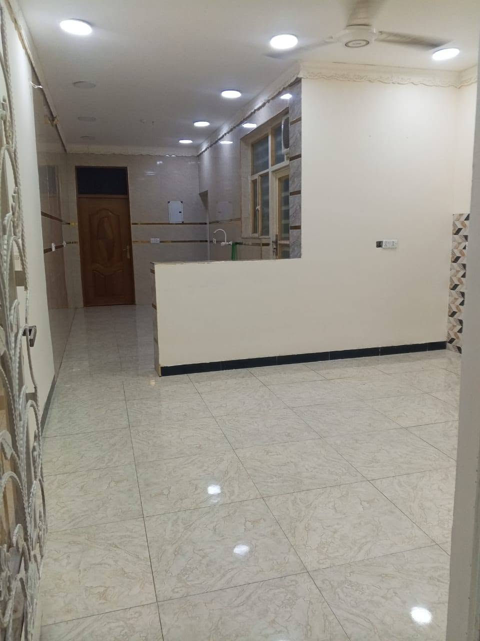 بيت للأيجار قرب مجمع الاحلا قرب البيطرة بسعر 350 الف دينار للأستفسار الاتصال على الرقم ***********
