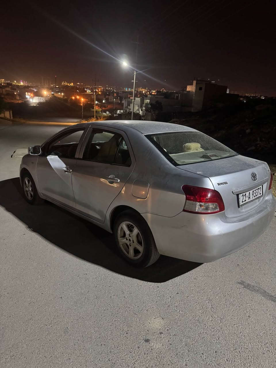 یارسی 2009
حیزامە بەس لەسەر ساغی پێش و دوای کەپسە دەعمی نیە 
سەنەوی تا 2030 تازەیە 
گێڕ ئۆتۆماتیک 
کارتی بەنزینی هەیە 
هەموو شتێکی بەشەت 
نرخی:70 گەڵاو مەجالێکی کەمی تیایە

***********
*********** السليمانية, العراق
