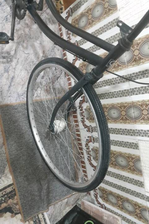 شباب اباسكل نضيف بس الركبه والكشن طاكات
الباسكل ياباني أصلي 
السعر ٦٠ ألف
عنواني نجف شارع المطار عمود ٢٧٠