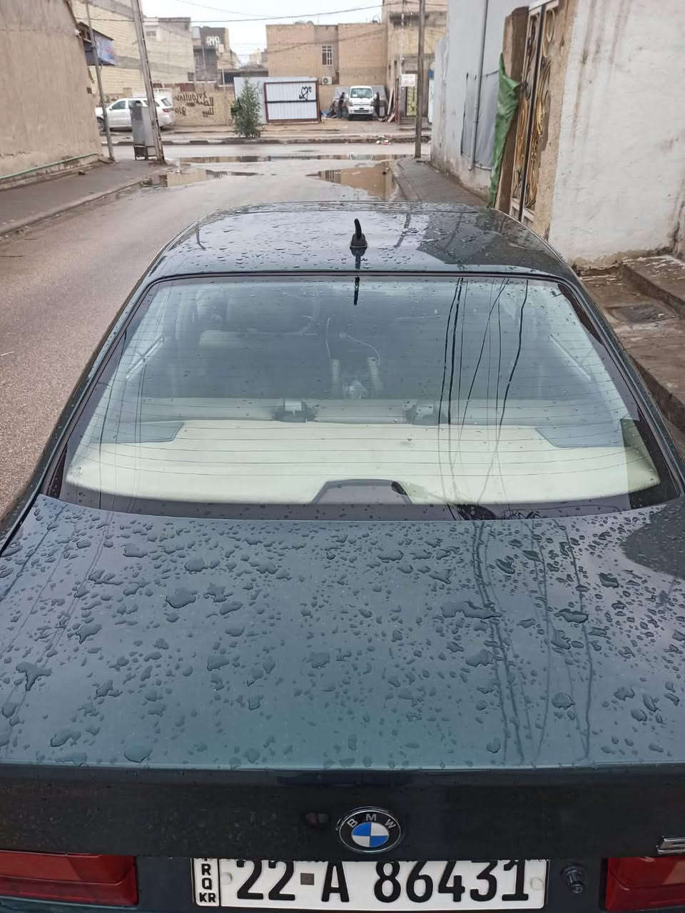 سلام عليكم 

سياره BMW 525مديل 1992 مكفوله السياره جديده من كلشي 
بيه اضافة محرك مسكر 
1- ويل مبدل خليه كرومي نيكل 
2-منضومه مال غاز 
3-تبريد ثلج ❄️ 
4-دواخل جلد 
5-كشنات كهربائية 
السياره معايزه كلشي رقم نكليزي بسمنه 
رقم اربيل شمالي بيه فقط جراد بل بنيد وخفيف يروح بل بوليش تجي تفحص وشوف ونضافه كدامك بل صور سلايت شغال 

عنواني النجف الاشرف مقابل قرية الغدير 

رقم ***********

السعر 80 وبيه مجال 

السياره مال جناي شراي اتصل متوفر بكل وقت
