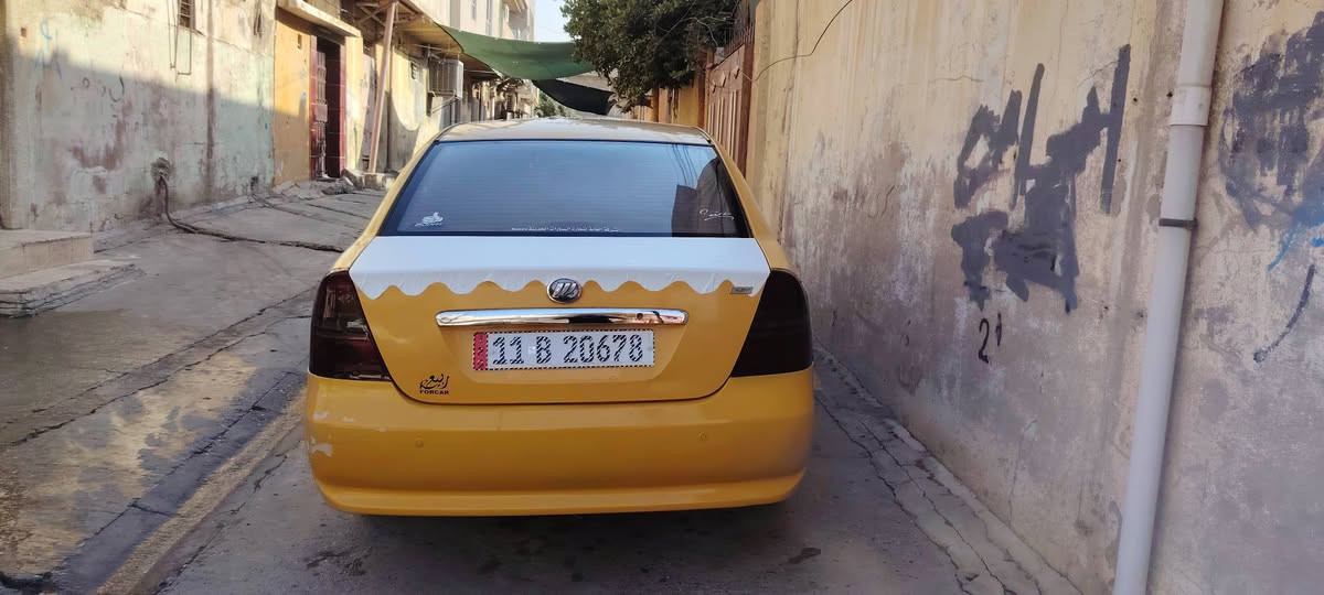 سياره ليفان للبيع كير محرك شرط السياره اباسمي شرط الوكاله ولا تحويل سياره جاهزه هيا وغرامات صفر السعر ٣٨ ابيها مجال التواصل ***********

