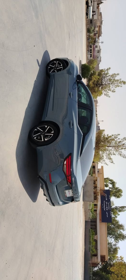 سلام عليكم اخوان للبيع نيسان SENTRA موديل 2024. مواصفات SV محسن يجي كشنات هيتر استيرن هيتر. تشغيل عن بعد ماشي 16 الف مايل سياره بدون صبغ بدون دواخل شرط نقطه دواخل مابي بدون رصعه سياره شرط بجم كبس لايت بلادي مالتها سياره خير من الله بدون اي نواقص كولشي بيها شرط فحص صور حادث موجود داخل منشور مكاني كركوك  ملاحظه سياره كاتي تترقم شمالي ويها 3 شهر *********** كركوك, العراق
