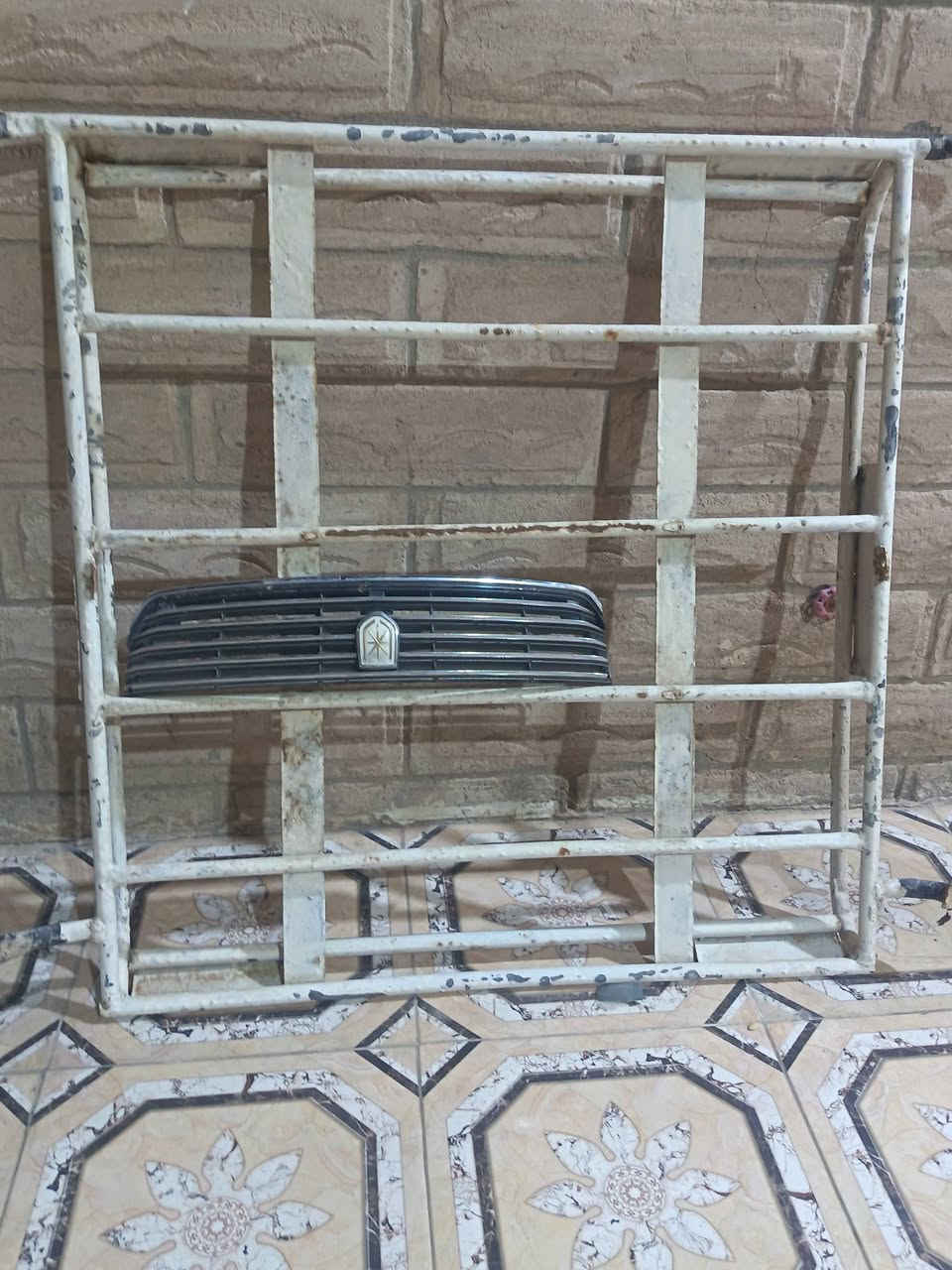 السلام عليكم عندي سله مال مارك ومشبجه لبيع لعلوان حي صحفين لوله رقم الهاتف ***********
