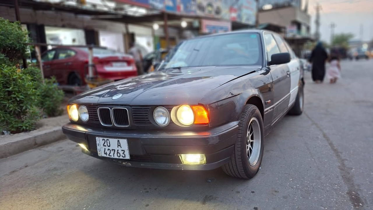 بي ام ٥٢٥ • ١٩٨٩ • مكينه مسكر