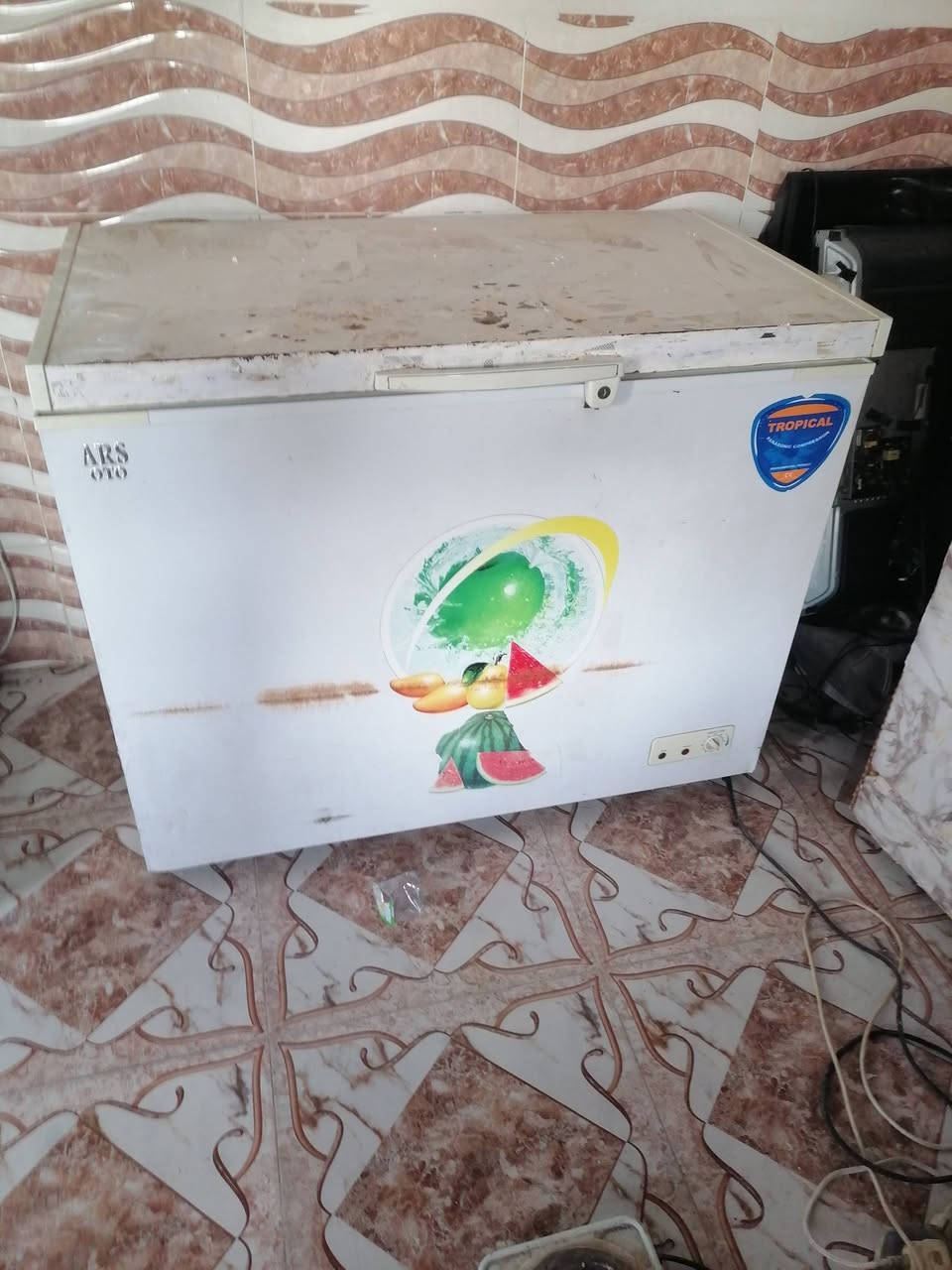 مجمده شغل اللبيع سعرا ١٣٥ بي مجال كركوك حي العروبه يم ملعب خومسي او وكف قديم حجم ١٤ قدم كل بلادي شركة مابي اي عيب شغال بل شرط ٧ايام ضمان
***********
***********
