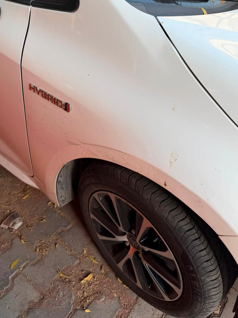 لاندكروز موديل 2023 limetd  VX

وكالة تويوتا عراق  ‏‎ضمان شركة SAS

8 ألف ماشي

‏‎سنة الصنع: 2023  VX Limited

‏‎ضمان شركة SAS

كل غراض بلادي موجود

5  كاميرا  +رادار

ماشييه  8  الف  كم 

‏‎المواصفات :

- محرك 6 سلندر تنفس طبيعي
٥ كاميرات

رادار  كامل

توقف زاتي

‏‎- فتحة سقف ( سلايد ) 

شاشة كبير
لايتات عدسة ٣ عدسات

-٣ شاشات 

- شاشات ترفيه خلفية

‏‎- مقاعد جلد 

‏‎- مقاعد كهربائية 
    

- ⁠تبريد وتدفئة امامي خلفي 

‏‎- بصمة الابواب 

‏‎- صندوق كهربائي

‏‎- مصابيح LED و زينون

-7 راكب 

-شحن واير ليس 

-حساس امامي خلفي 

مكفولة كفالة عامة 
عدا ملاحظة بسيطة

البيع فقط نقد 
عنوان المعرض.📍.. بغداد - الوزيرية مقابل 
المجمع العلمي قرب قاعة الريان 
للاستفسار ***********
