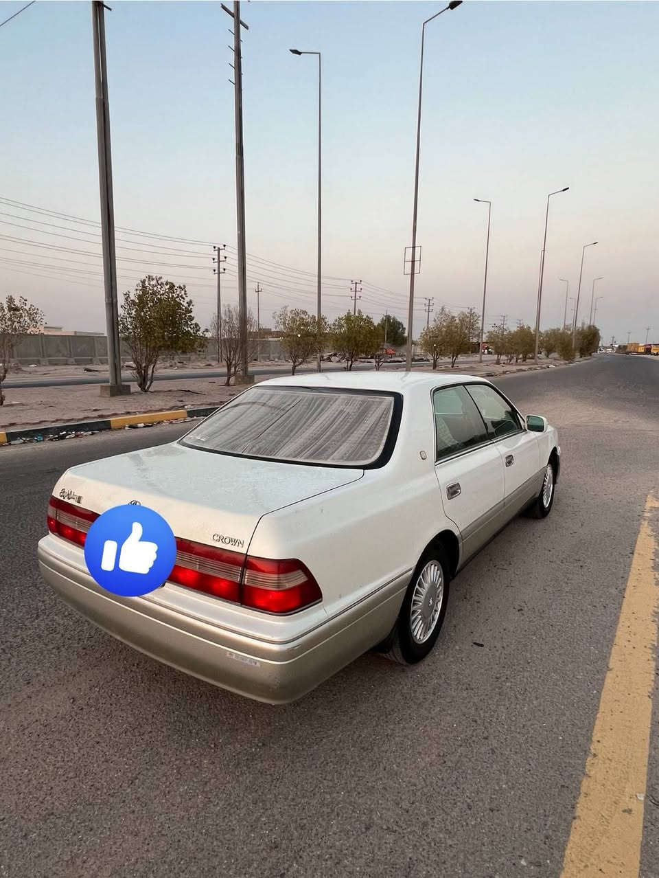 سلام عليكم راس الثور فلات ادوات حاويه بدون كصه جديده كفاله كص وضربه كله عل بلاد محرك300 وكير جدد تبريد منضومه كامله 🧊سنتر لوك شاشه تاب جاهزه كلشي شغال مكان سياره بصره سعر 44 وبيه مجال شراي اتصل مكلف بنشر ***********
