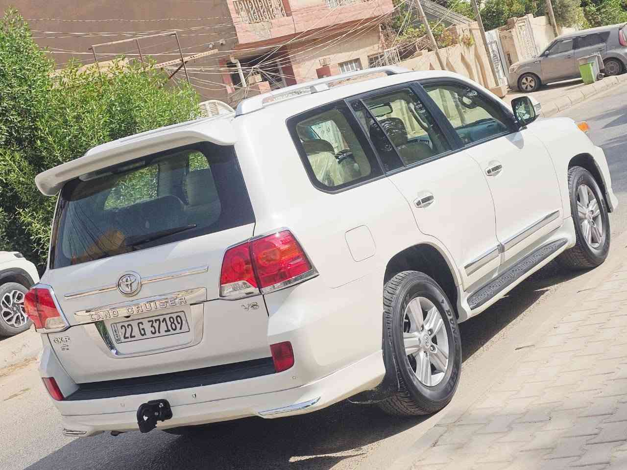 لاندكروز • ٢٠١٤ • كفاله عامه