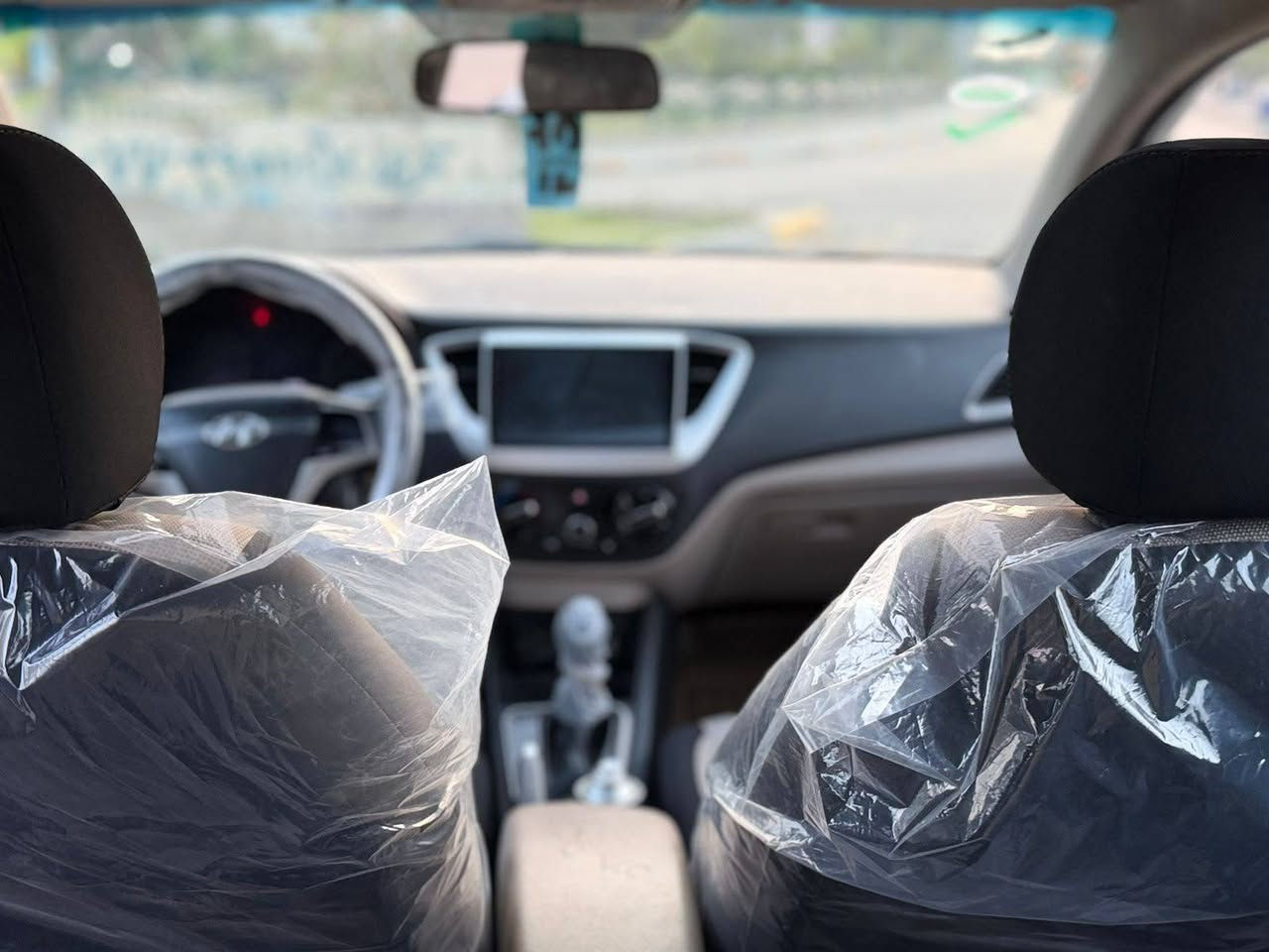 اكسنت موديل 2019 خليجي  مكينه 1600بغداد  انكليزي صبغ فقط اربع اصابع بالجاملغ الأيمن والباقي بارد سونار موجود بالمنشور السعر 105 وبيهه مجال مال ترتيب يرادلهه شويه تترتب ***********
