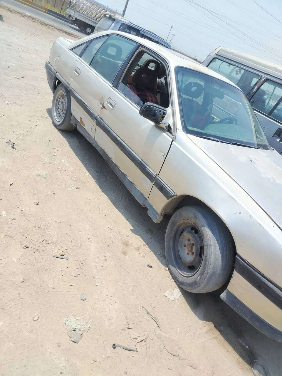 السلام عليكم اوبل اوتماتيك انبار كير محرك مكفول سنويه 27سياره خير من الله السعر 20وبيها مجال حك الجيه ***********
