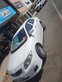 كورولا • ٢٠١٠ • ثلاث قطع