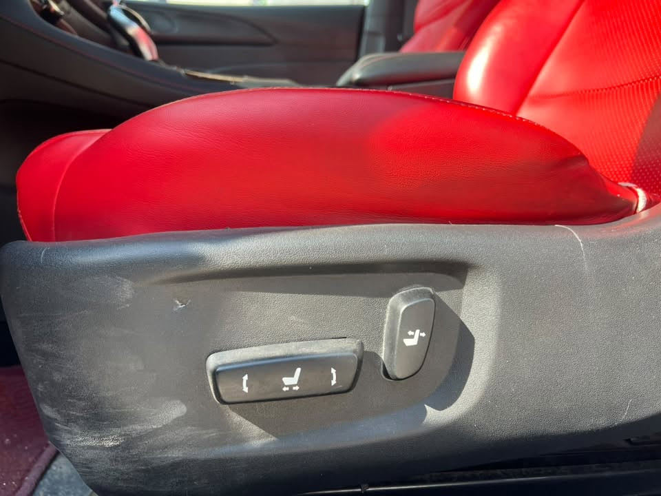 MG GT 2025
ماشيه 26 الف

فول مواصفات 
سلايد
كشن احمر بلادي
كشن سائق كهربائي
شاشة اكتيف 
كامرا
حساس 
مرايه شفط

محرك 15 بدون توربو 

مكان سيارة كركوك 

السعر 129 وبي مجال 

واتساب فقط ***********
