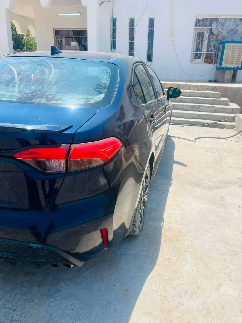 السلام عليكم
للبيع كورلا 2022 
وارد امريكي 
رقمها كاتي 
بيها لحيم بالشاصي 
بيها رفض من المرور اتسجل بقرار 
السعر 95 وبيها مجال 
للاستفسار ***********
