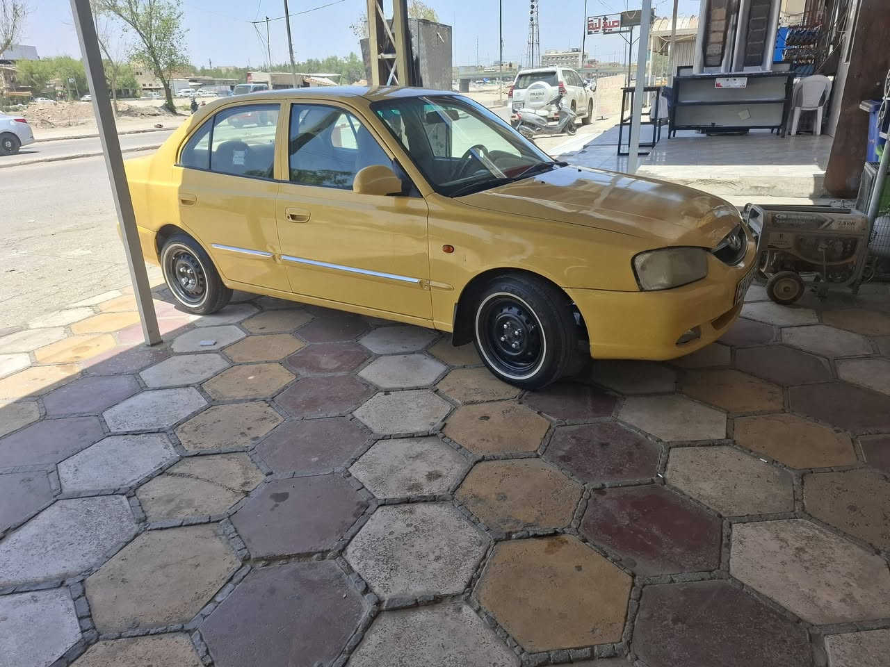سلام عليكم فيرنا ١٤ للبيع مكاني حله رقم انكليزي ل٢٨ تحويل ثاني يوم سياره خير من الله بيه ضربه بل جاملغ ال امامي ال ايمن ومصلحه هلالاته مكينته بيه بدايه السعر ٦٠ وبيه مجال سياره خير من الله ترايه للبصره للاستفسار اتصال *********** اتصل وبيك خير وتدلل
