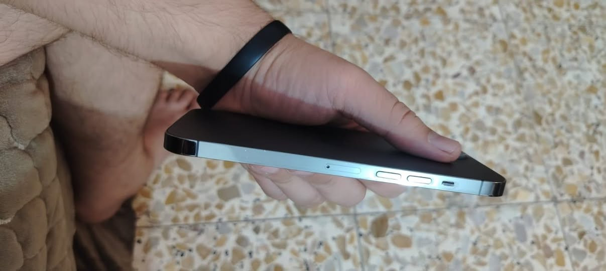 سلام عليكم ١٣برو ماكس
ذاكره ٢٥٦
مبدل بطاريه ٩٣
مبدل كامره اصليه
سعر٥٥٠ قفله
(لا تعبك ولا تعبني)
***********
