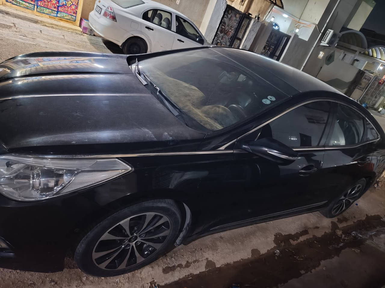 ازيرا موديل 12 رقم اربيل محرك 2400 غير مكفول بي كازكيت برغي نقص مابيه غير المحرك 
حداديه جديده قبل شهرين مبدله 

منظومة تبريد شاد جديده قبل شهر  

بيه طخطتين بالباب وركن البك لايت 

السعر 90 قابل للتفاوض

***********

النجف
