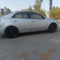 ٢٠١١ • بدون صبغ • محرك وكير شرط