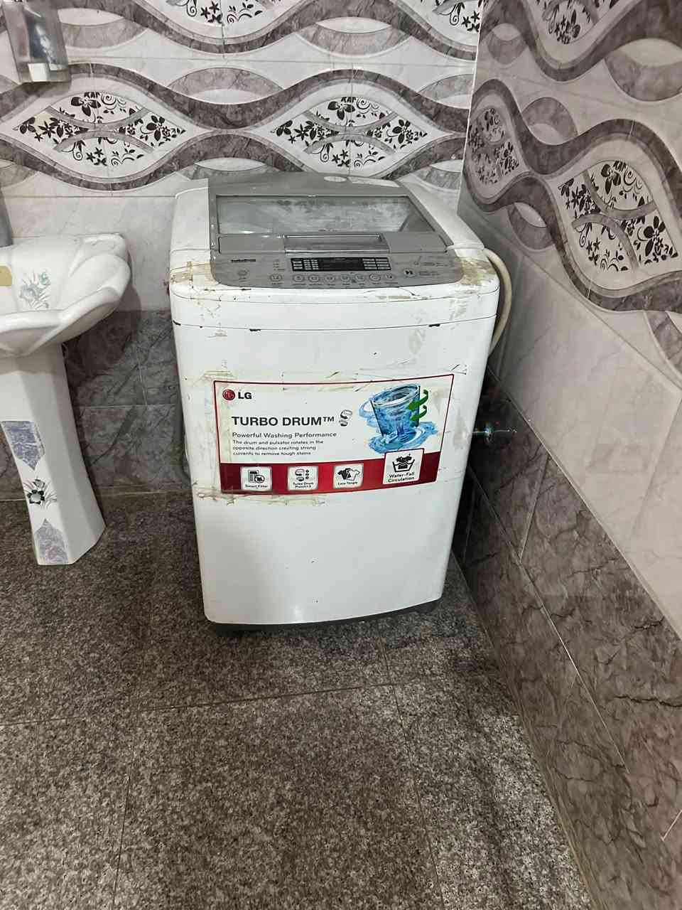 غساله أوتوماتيك جديده معنى الكلمه للبيع سعر بل خاص ***********
