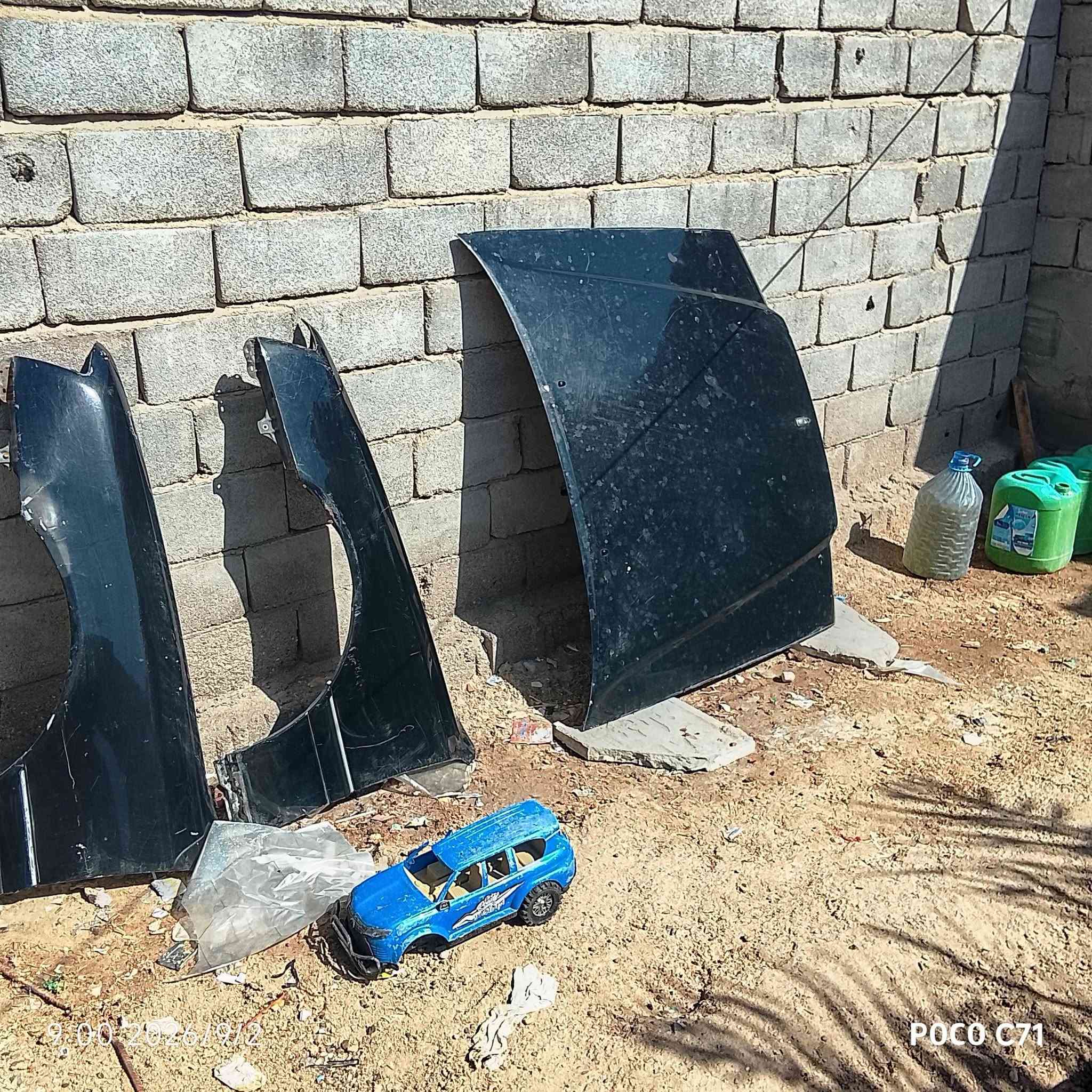 سلام عليكم اخوان بيبان أربعة وبنيد ومداكر ودعامية أمامية مال سيارة راس الثور بطة
مكانهن البصرة ابي الخصـيب سعرهن كلهن بـ150 الرقم ***********
