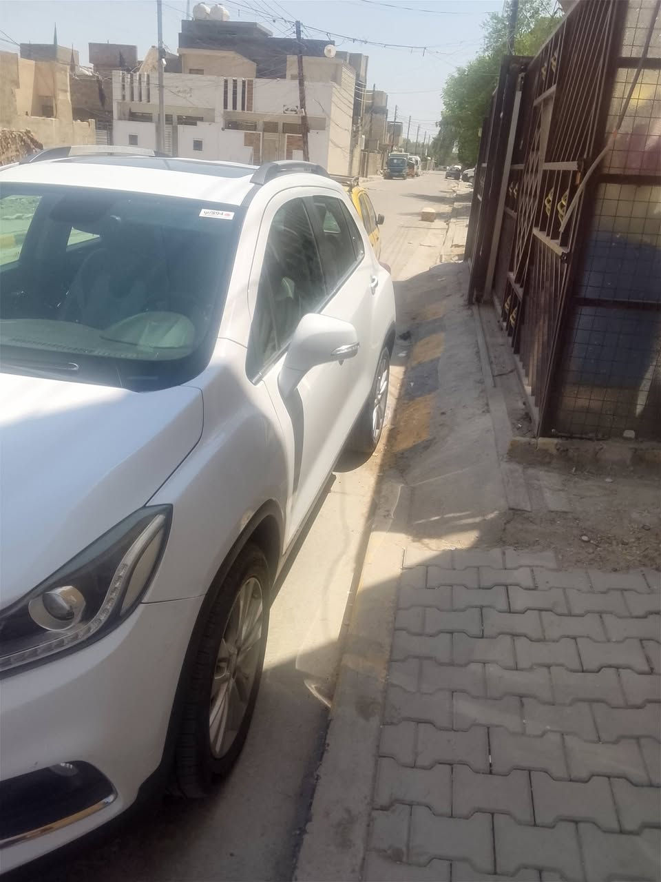 تراكس 2018
خليجي 
بصمه 
تحكم استيرن 
كشن كهربائي
فتحه
حساسات
فول مواصفات
السعر 105 وبيها مجال 
ملاحضه المكينه مفتوحه
***********
