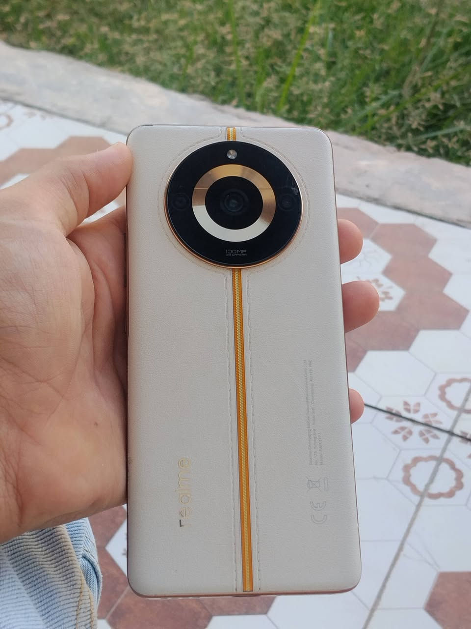 السلام عليكم للبيع جهاز realme 11برو
جهاز نضيف مال بيت ذاكره 512 فقط بي فطر بل كامرا الخلفيه ملحقات بس شاحنه فققط الكارتون ضايع الجهاز على ايدي ماخذه بل كارتون ...مكاني بابل شارع 80 الاستفسار ***********.............السعرر 230 وبي مجال بسيط
