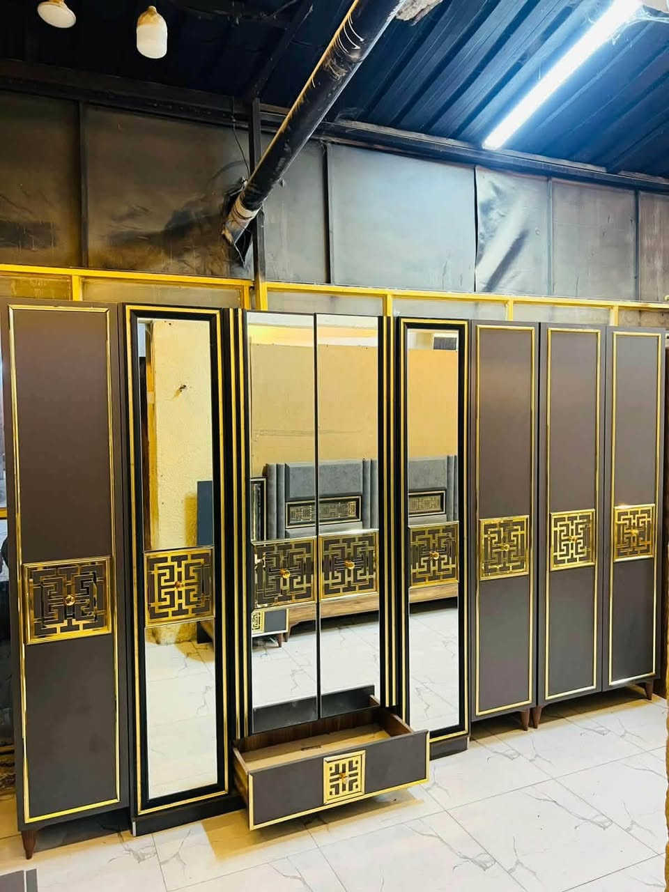 غرفة نوم تركي • ١٠ قطع • سعر مناسب