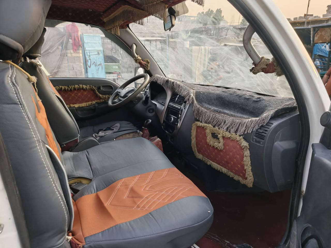 السلام عليكم للبيع كيا 2015 بيه بنيد مبدل وكصه مصبوغه والباقي مكفول بسمي تحويل مباشر رقم واسط السعر 95 بيه مجال مكاني بغداد الامين ***********
