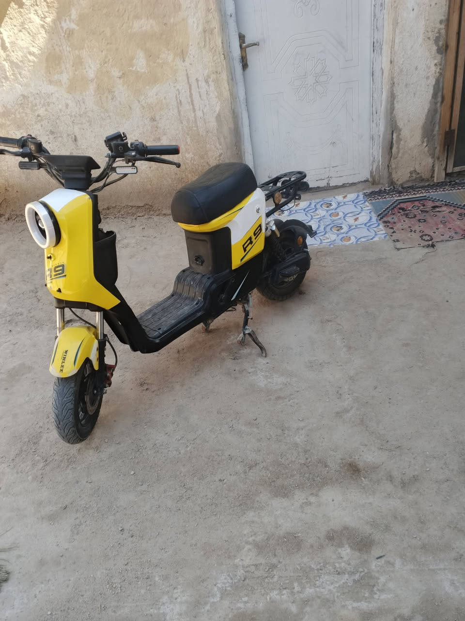 دراجه شحن البيع ابو الخصيب السعر 250الرقم***********
