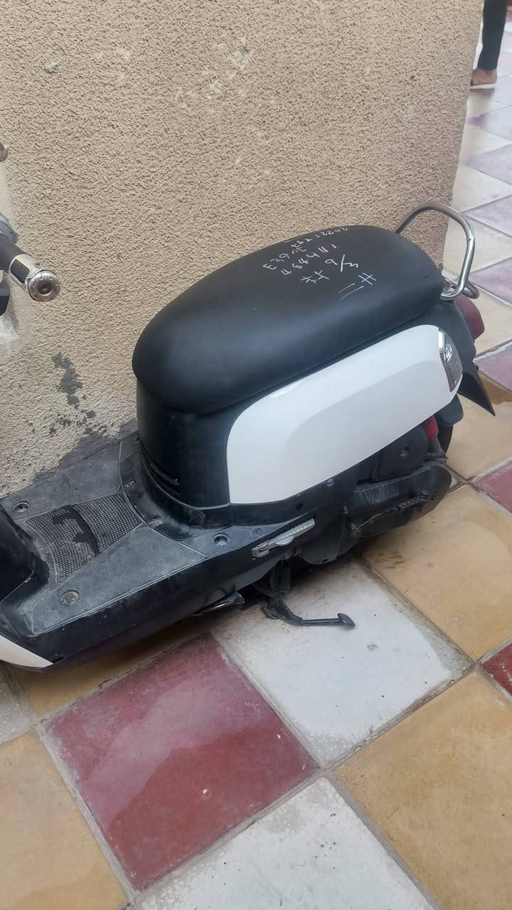 بوليس 🚓 كفاله عامه كابريتى
مكينه مكفوله برغي مامفتوح بيهى شرط فحص يوم كامل اذا مفتوحه ترجع شلعه معدل فول 
كفرات تجاري وال اصلي موجود
كهربائيات كله شغاله منطول لطول 
دبلات تايرات لوك طسه ناعمه دراجه مال جنايه سعر٧٥٠ الف بيهى مجال حك جيه استفسار اكثر اتصال ☎️ *********** بغداد الحسينيه
